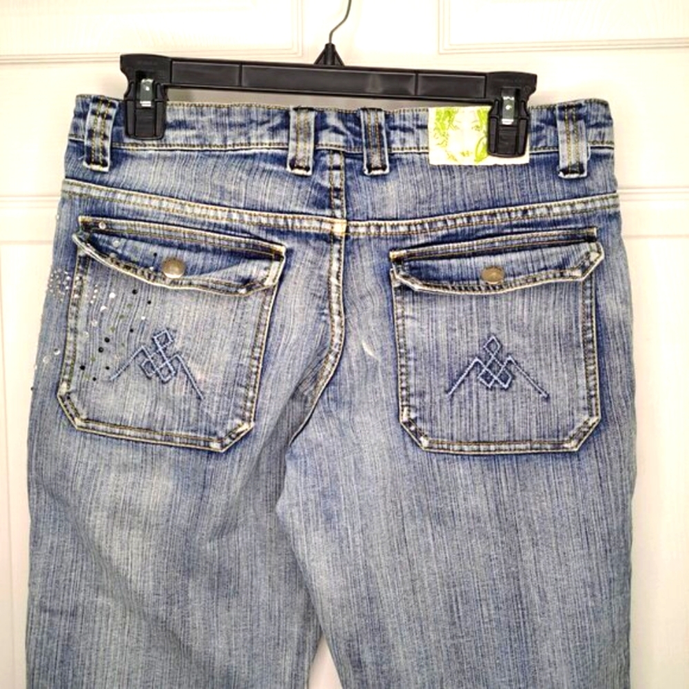 Crest Capris Rhinestone Sparkle Embellished Denim size 9/10 - Picture 6 of 8